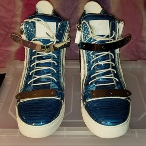 Giusepee mens size 13 great  condition no box